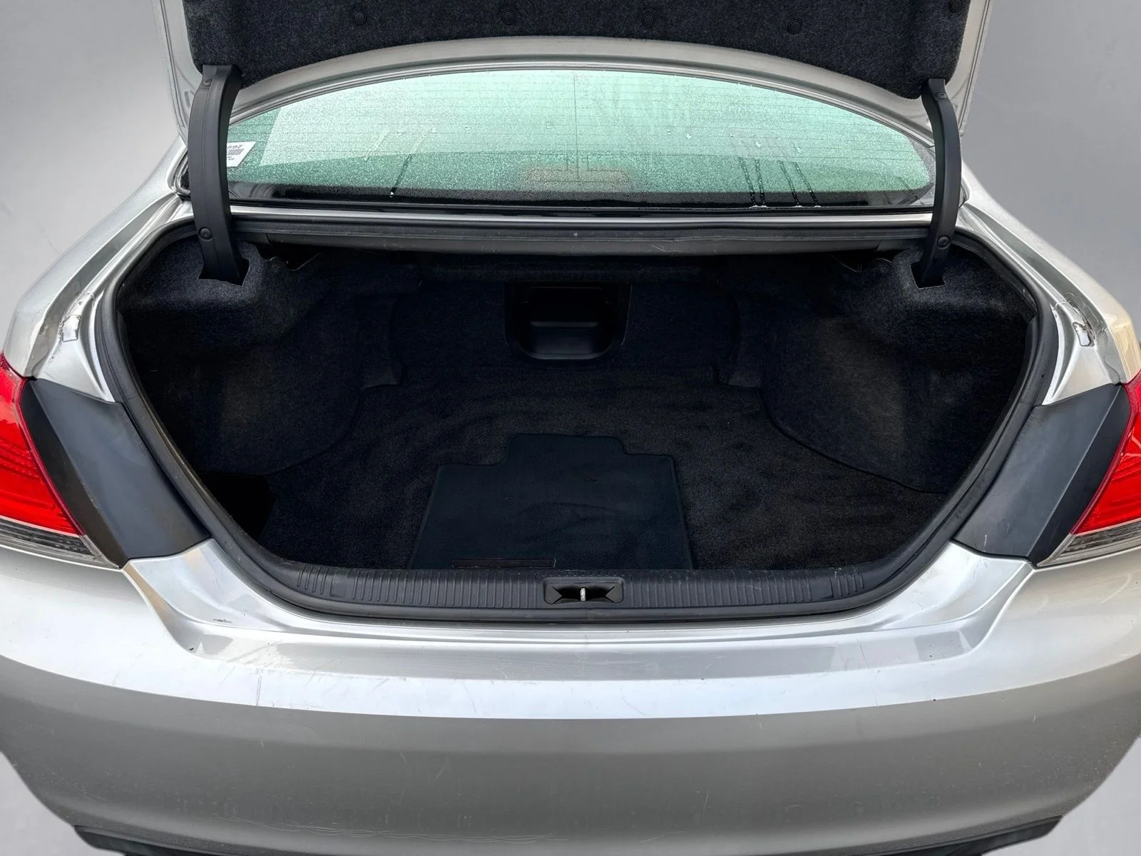 Used 2012 Silver Toyota Base image 25