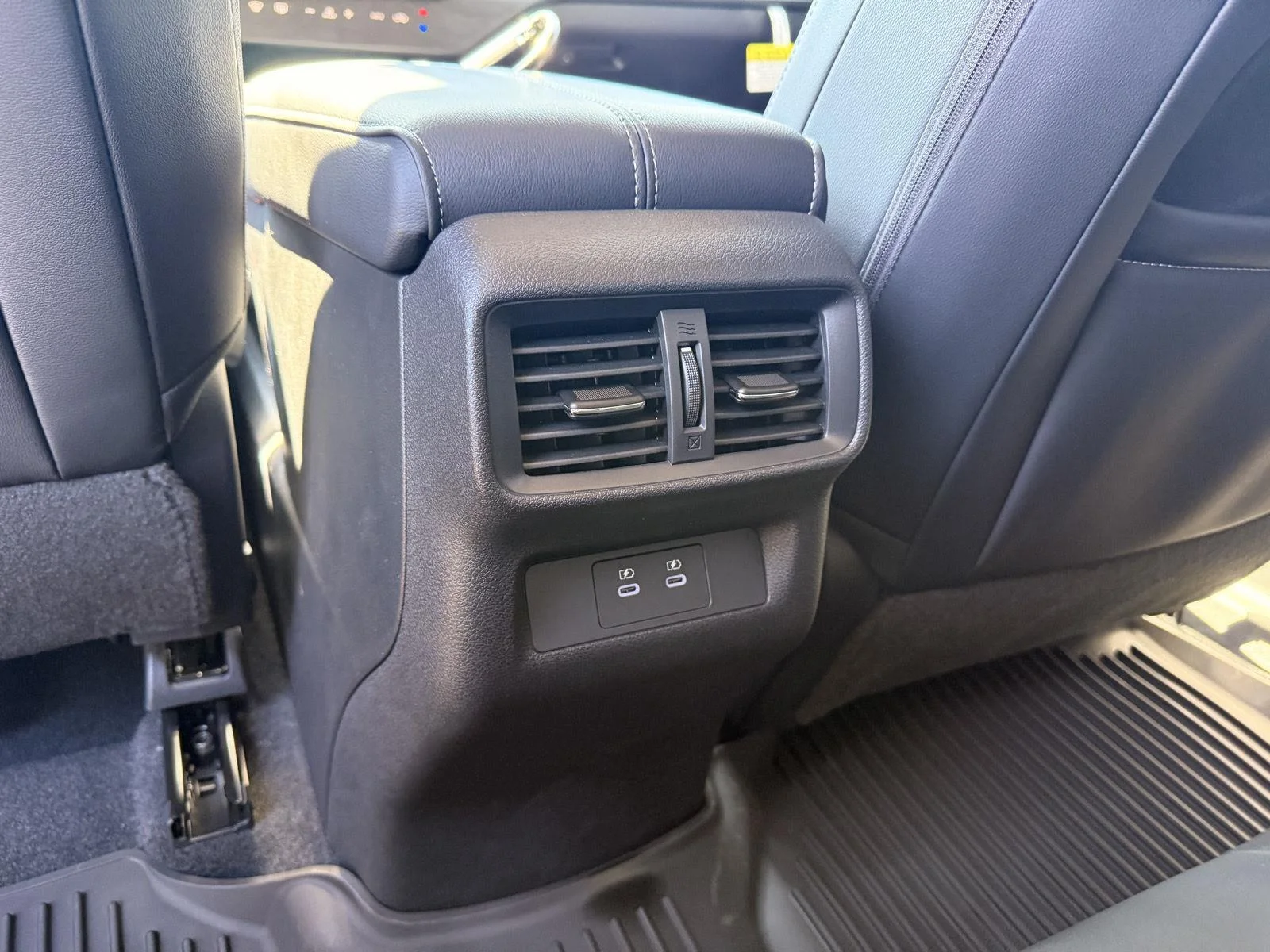 2026 Nissan Murano SV - Photo 19