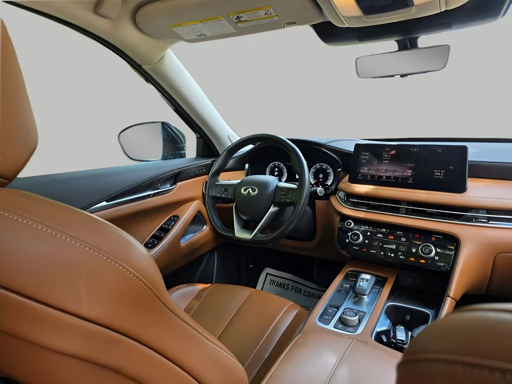 Used 2023 Mineral Black INFINITI Sensory image 11