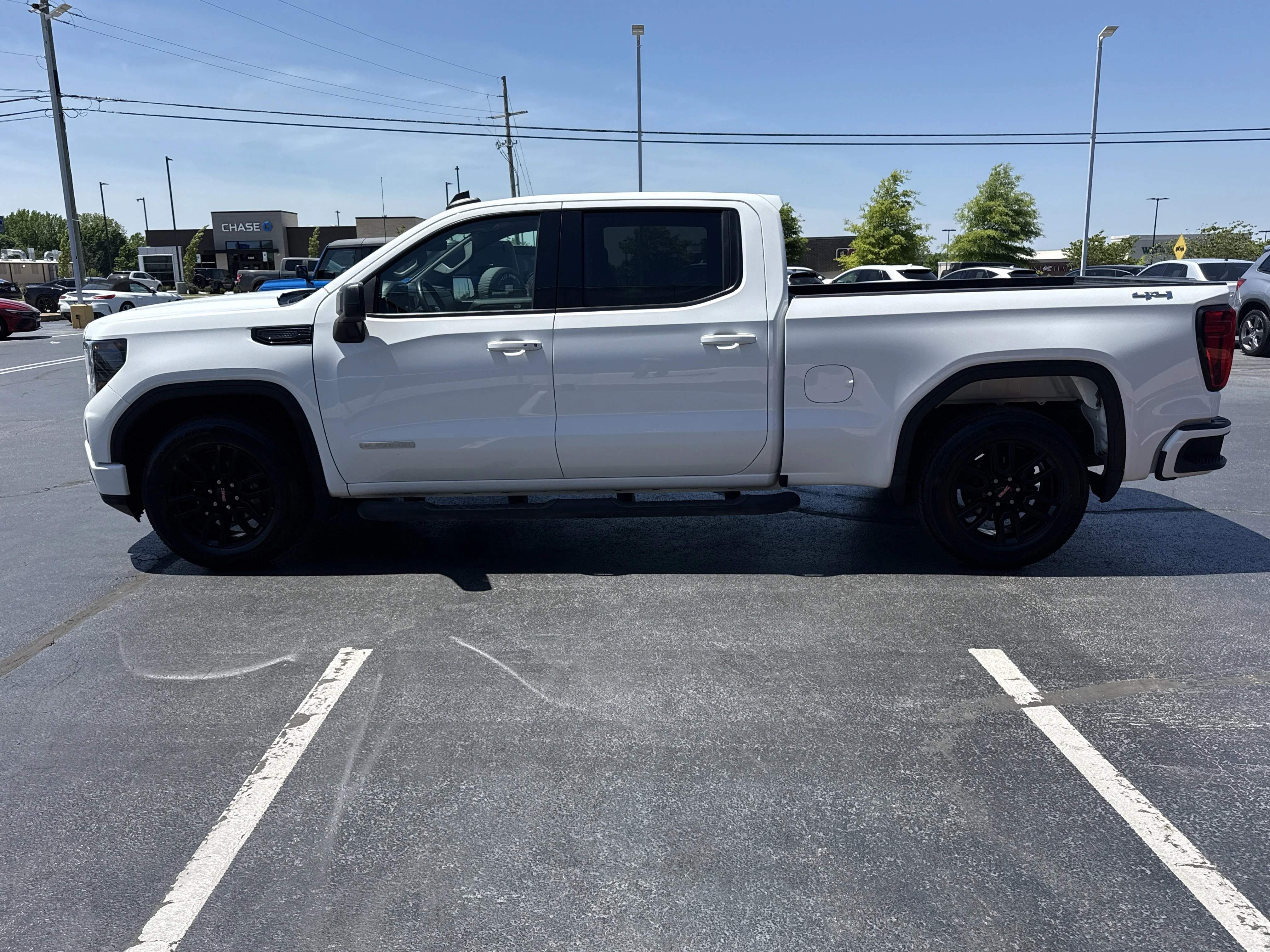 2023 GMC Sierra 1500 Elevation - Photo 11