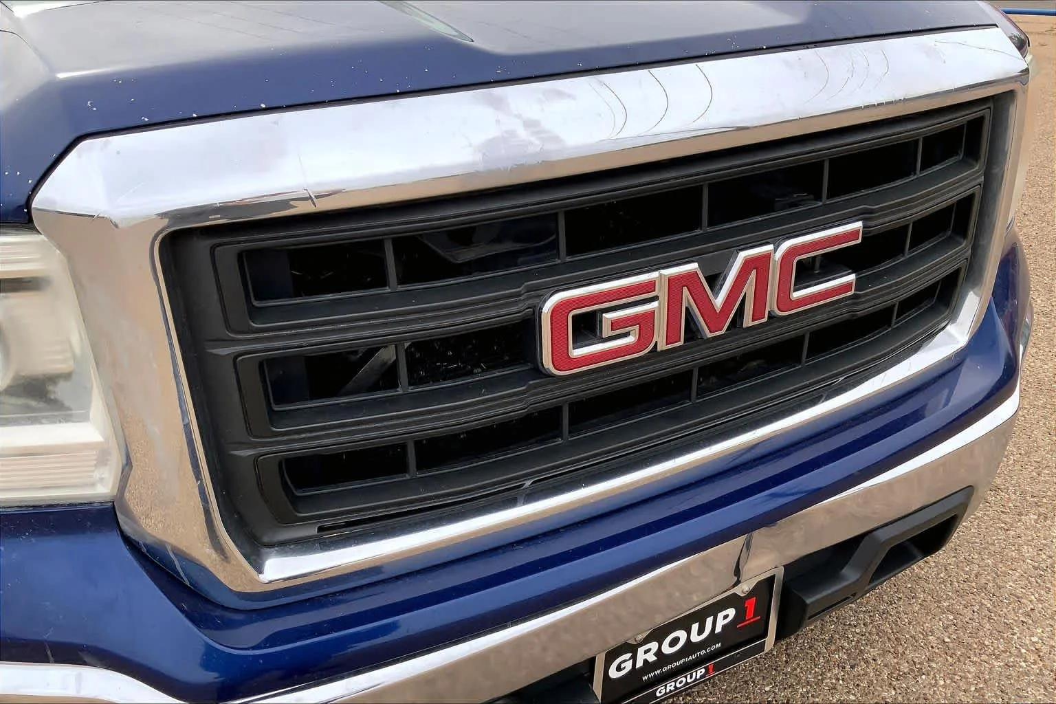 Used 2014 Cobalt Blue Metallic GMC  image 28