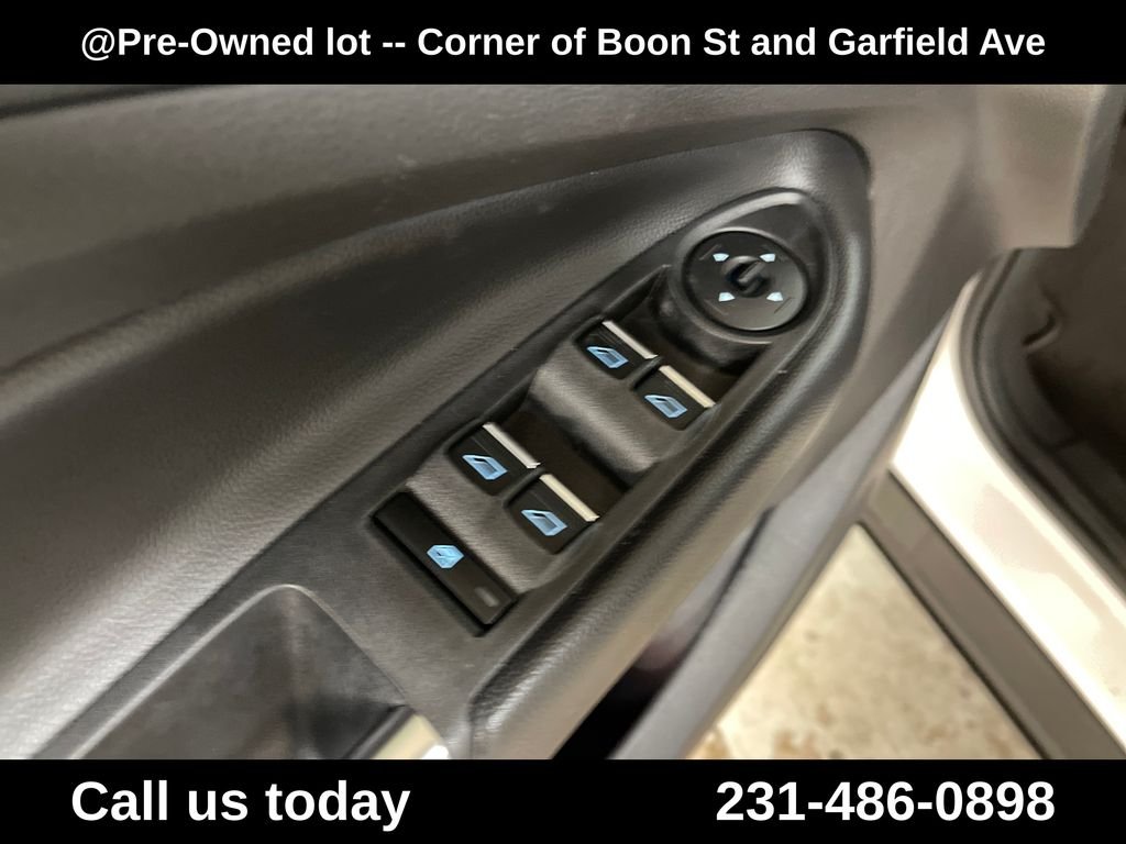 Used 2017 White Ford Titanium image 17