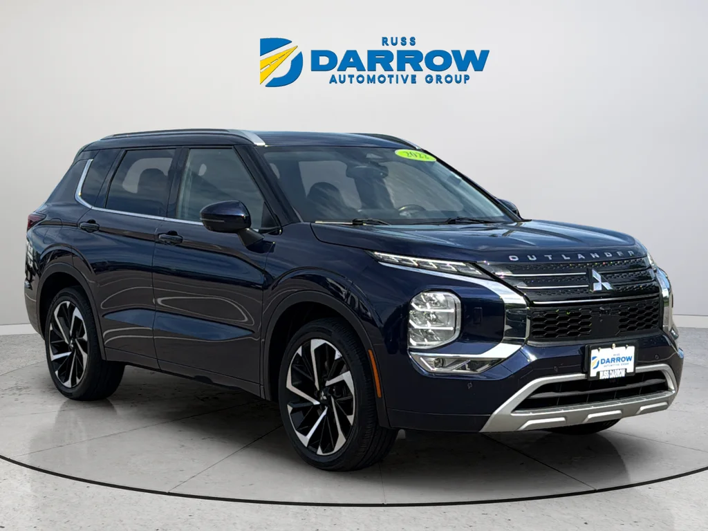 Used 2022 Black Mitsubishi SEL image 7