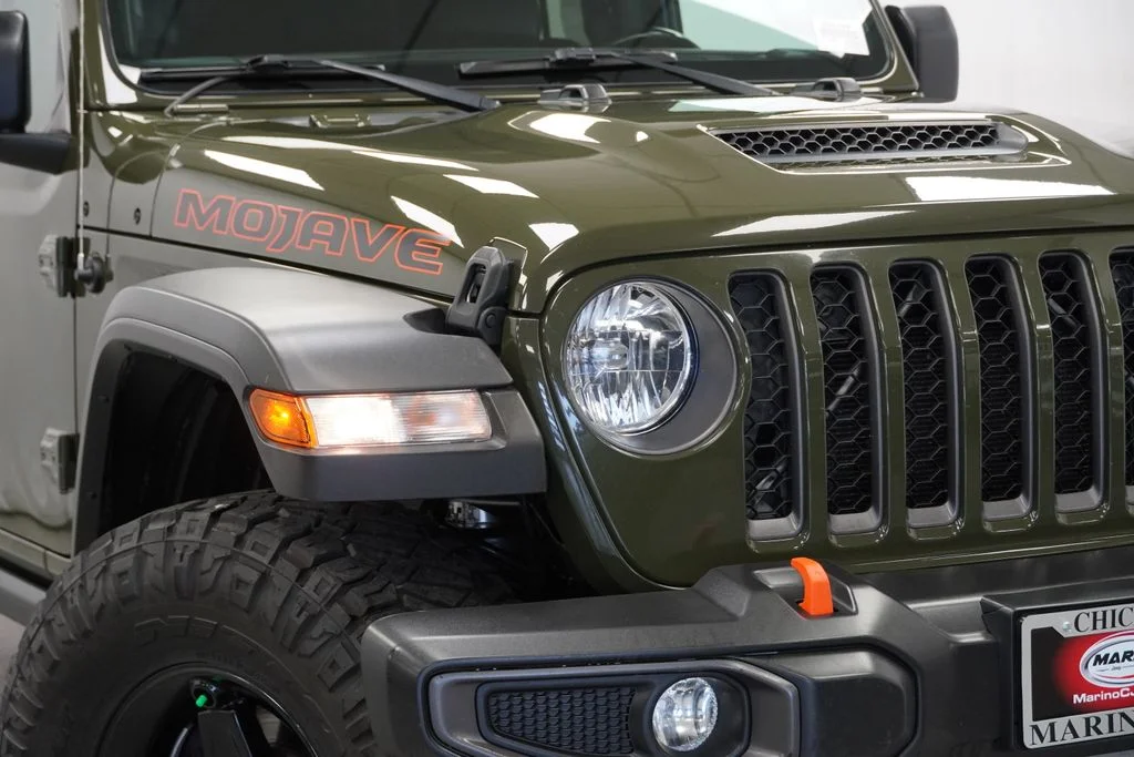 Used 2022 Green Jeep Mojave image 5