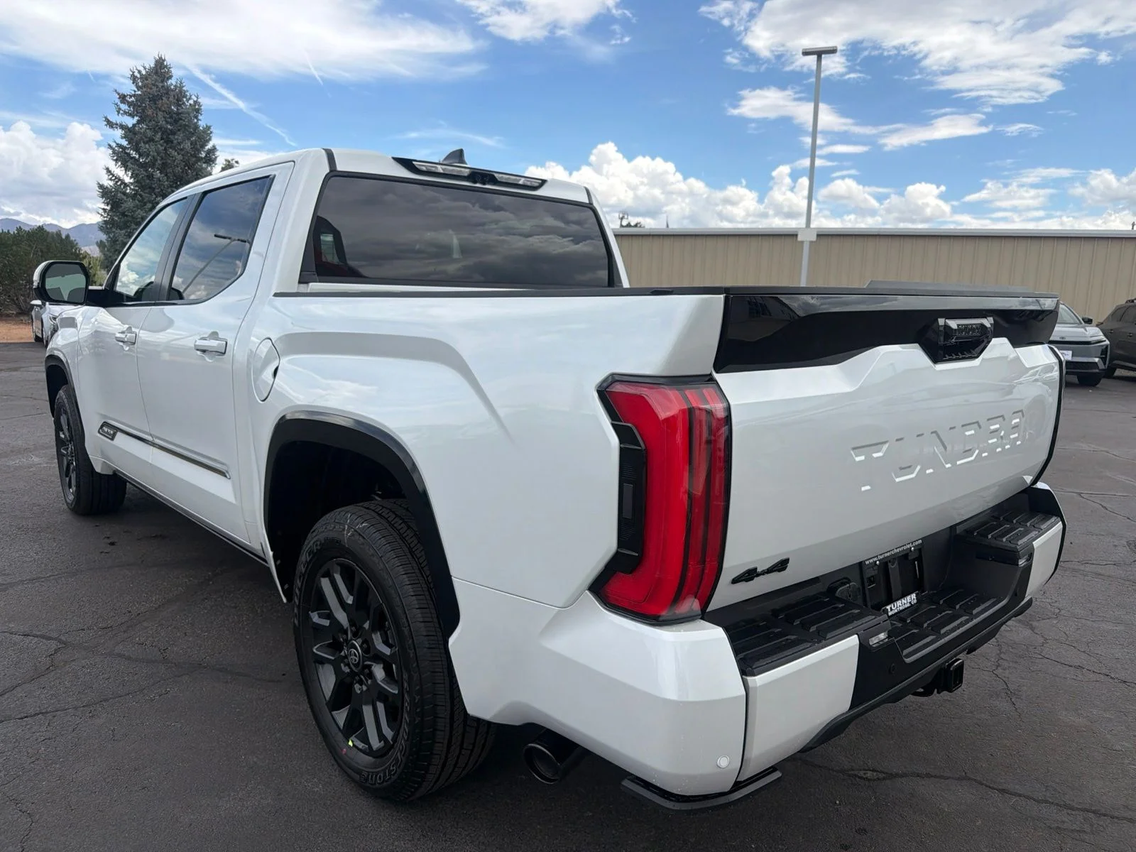 New 2026 Wind Chill Pearl Toyota Platinum image 5