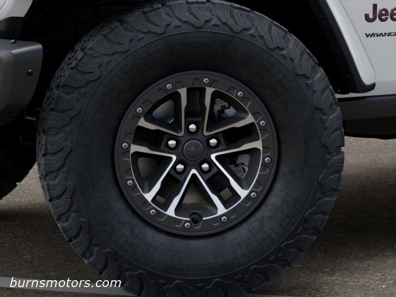 New 2026 Bright White Clear-Coat Exterior Paint Jeep Rubicon X 4-Door image 8