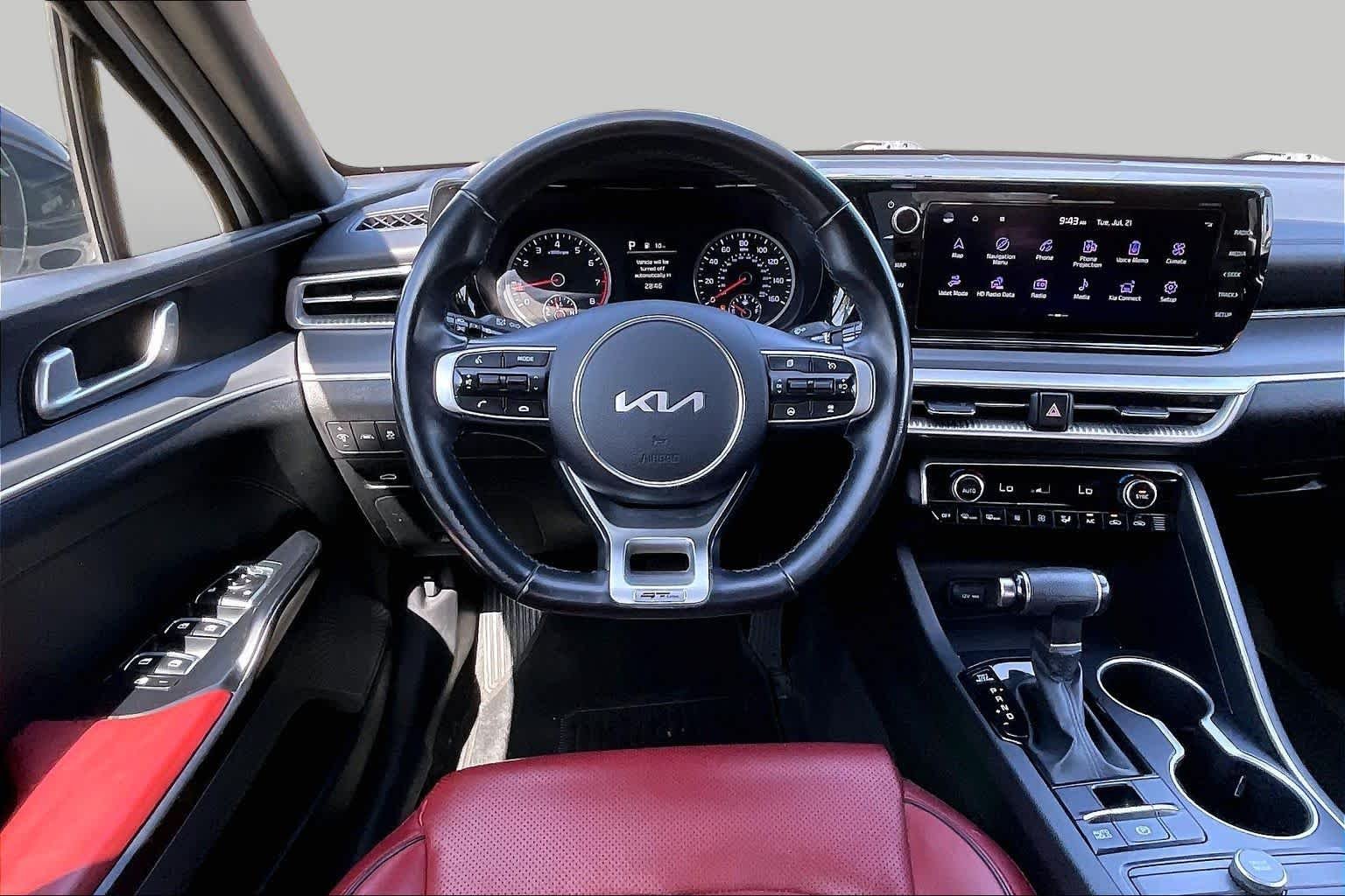 Used 2023 Wolf Gray Kia GT-Line image 7