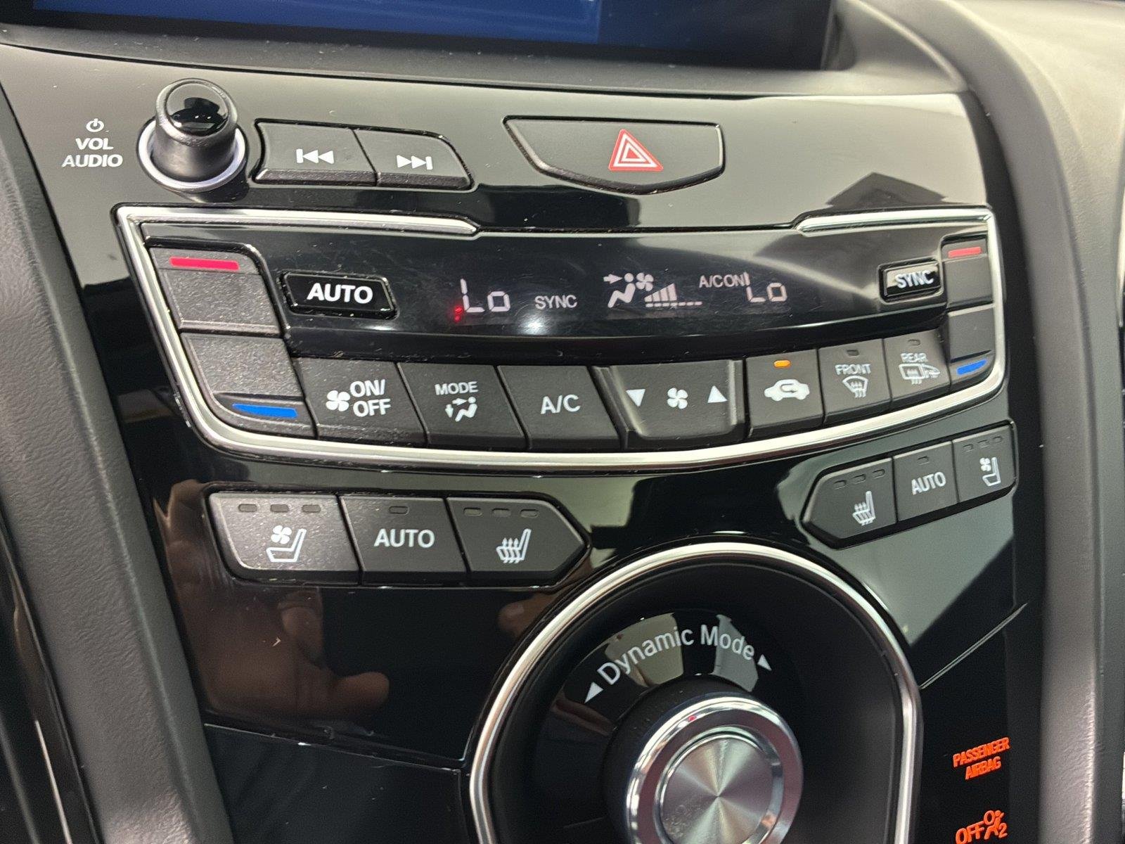 Used 2021 Platinum White Pearl Acura SH-AWD w/A-SPEC image 33