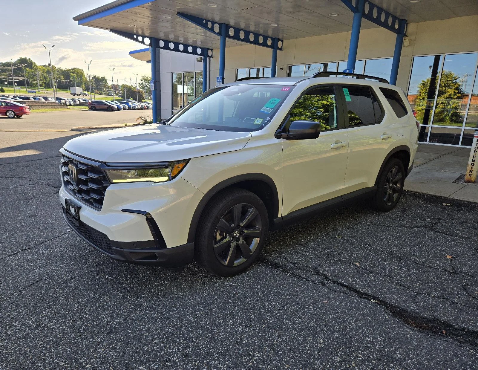 2023 Honda Pilot Sport - Photo 1