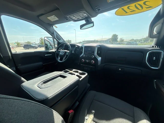 Used 2021 Pacific Blue Metallic GMC SLE image 33
