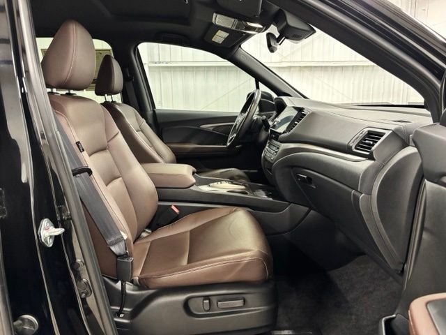 Used 2025 Brown Honda RTL image 22