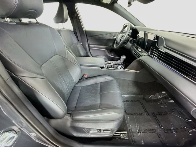 Certified Used 2025  Toyota XSE image 29