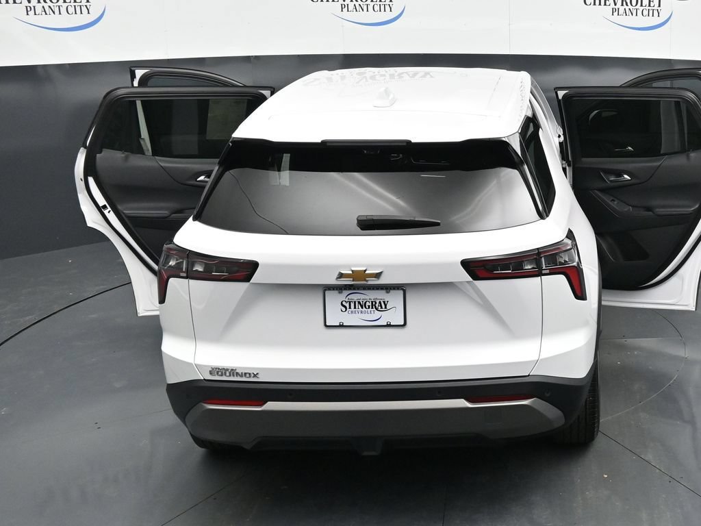 2025 Chevrolet Equinox LT - Photo 35