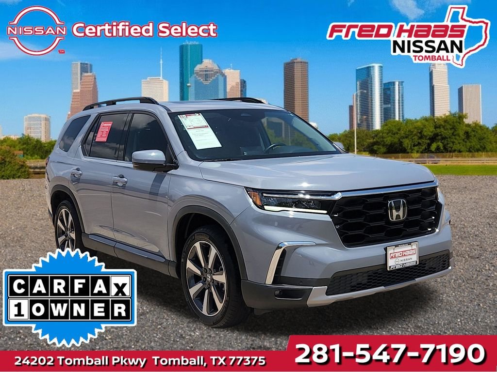 2024 Honda Pilot Touring 2WD's photo