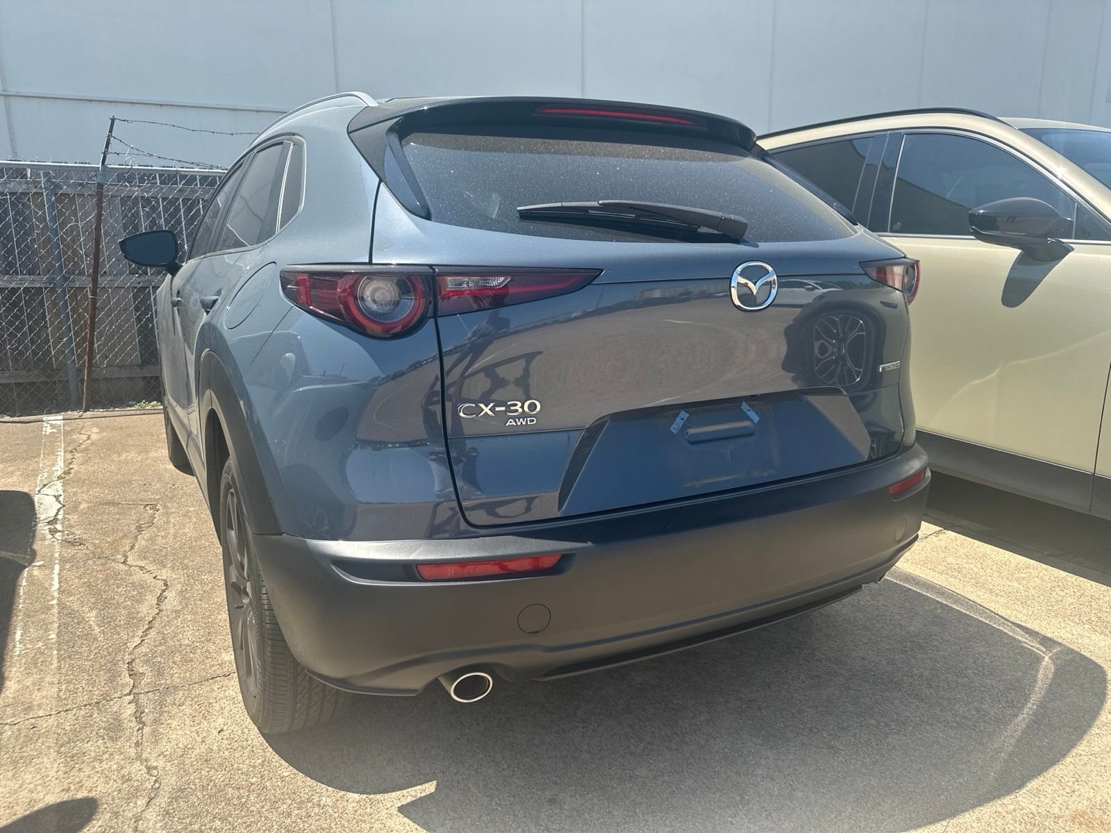Certified Used 2025 Gray Metallic Mazda 2.5 S Carbon Edition image 4
