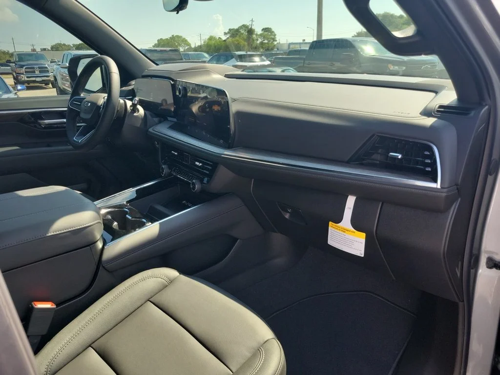 2026 Chevrolet Tahoe Z71 - Photo 30