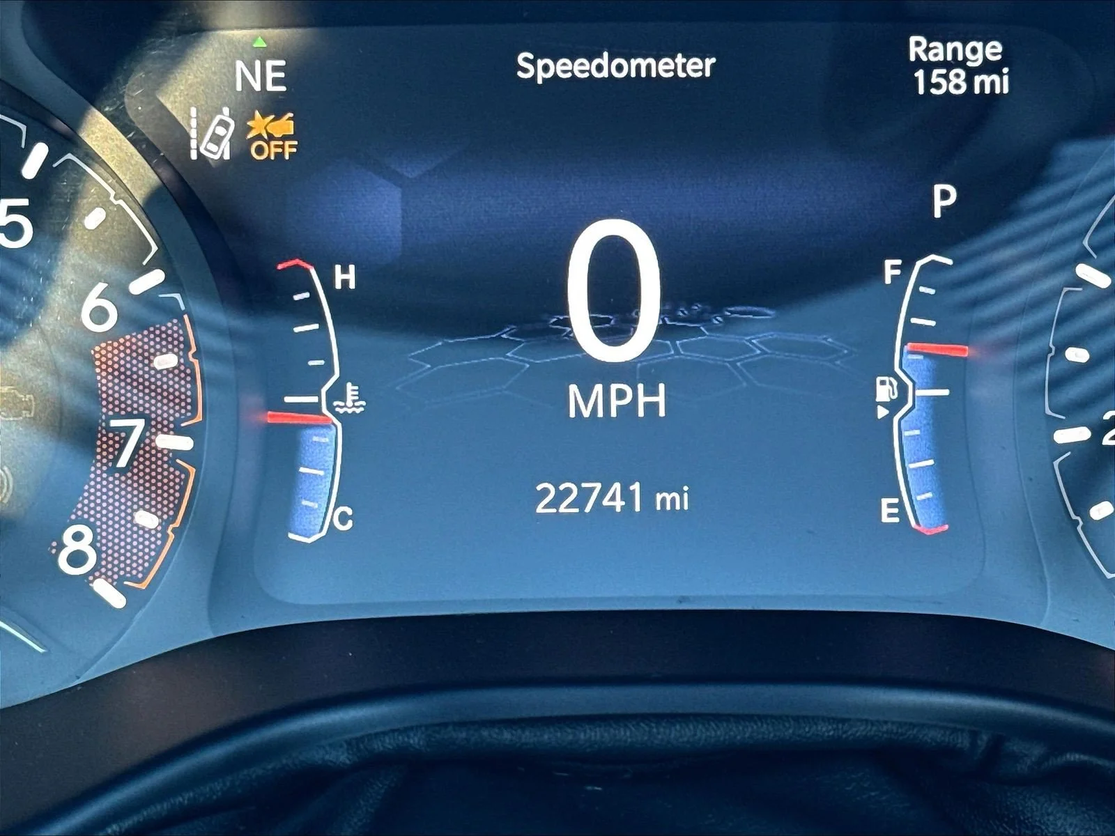 Used 2022 Diamond Black Jeep Trailhawk image 14