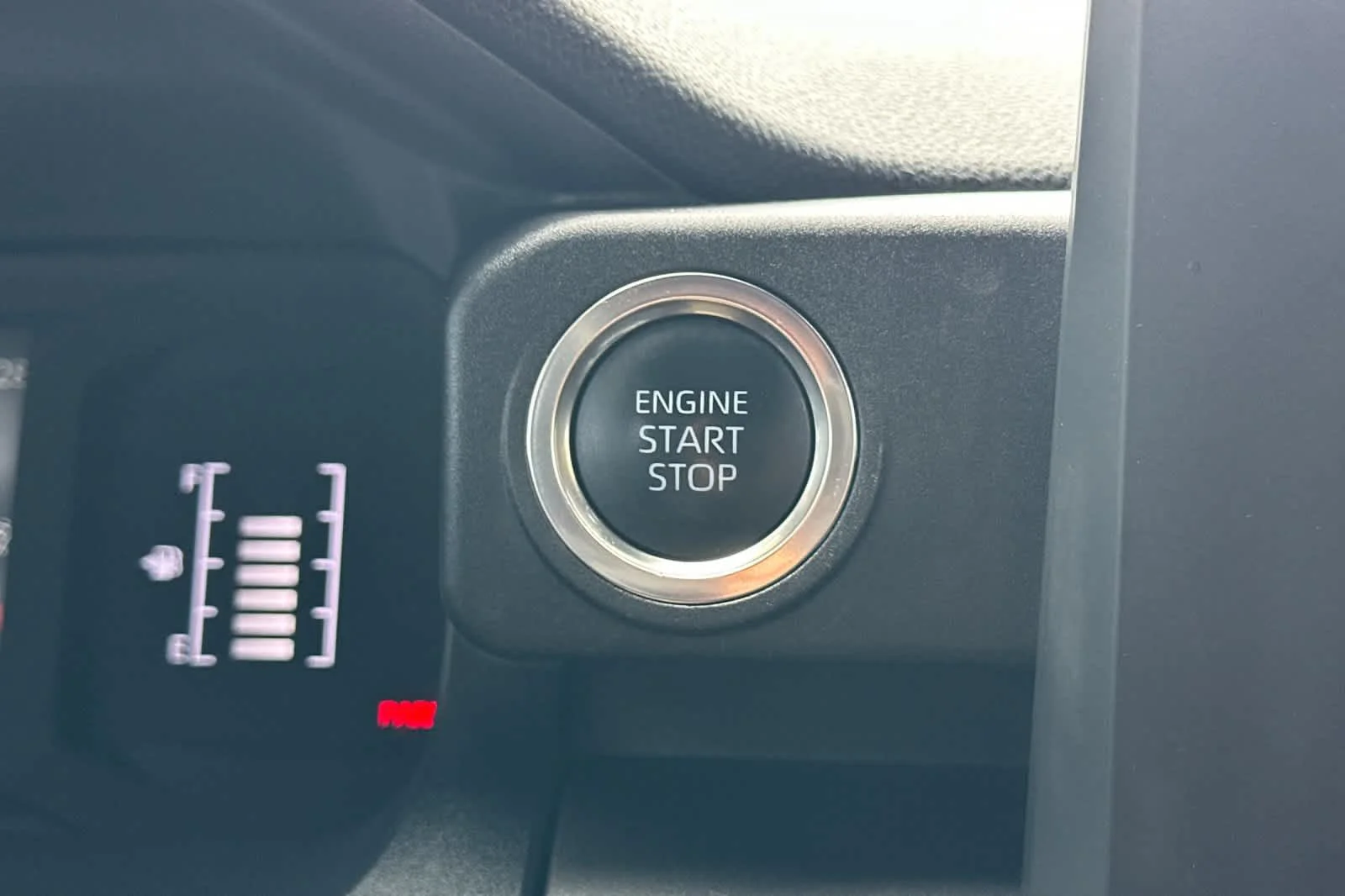 Certified Used 2025 CUTTING EDGE Toyota SR5 image 22