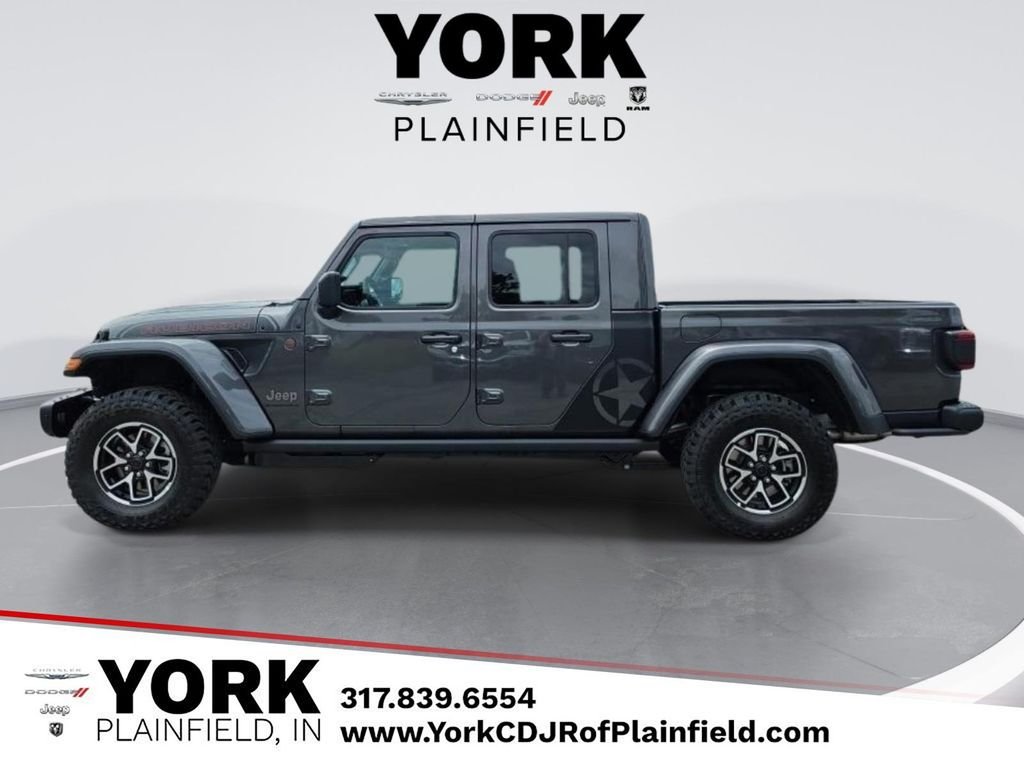 New 2026 Granite Crystal Metallic Clear-Coat Exterior Paint Jeep Rubicon X image 1