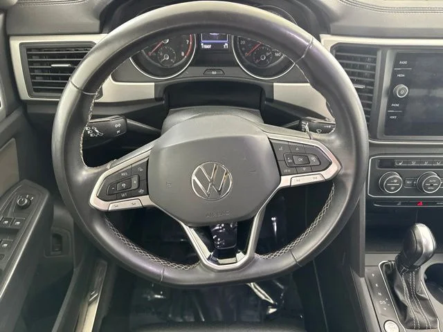 Used 2021  Volkswagen 3.6L V6 SE w/Technology image 23