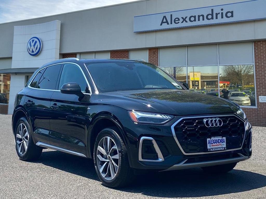 2023 Audi Q5 45 Prestige's photo