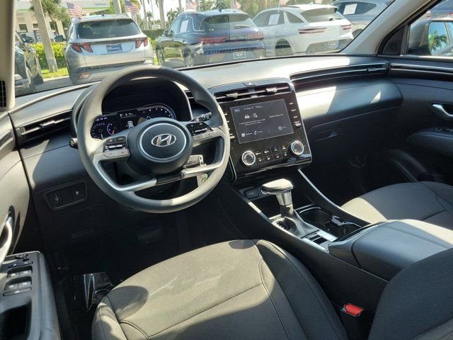 2023 Hyundai Tucson SE - Photo 10