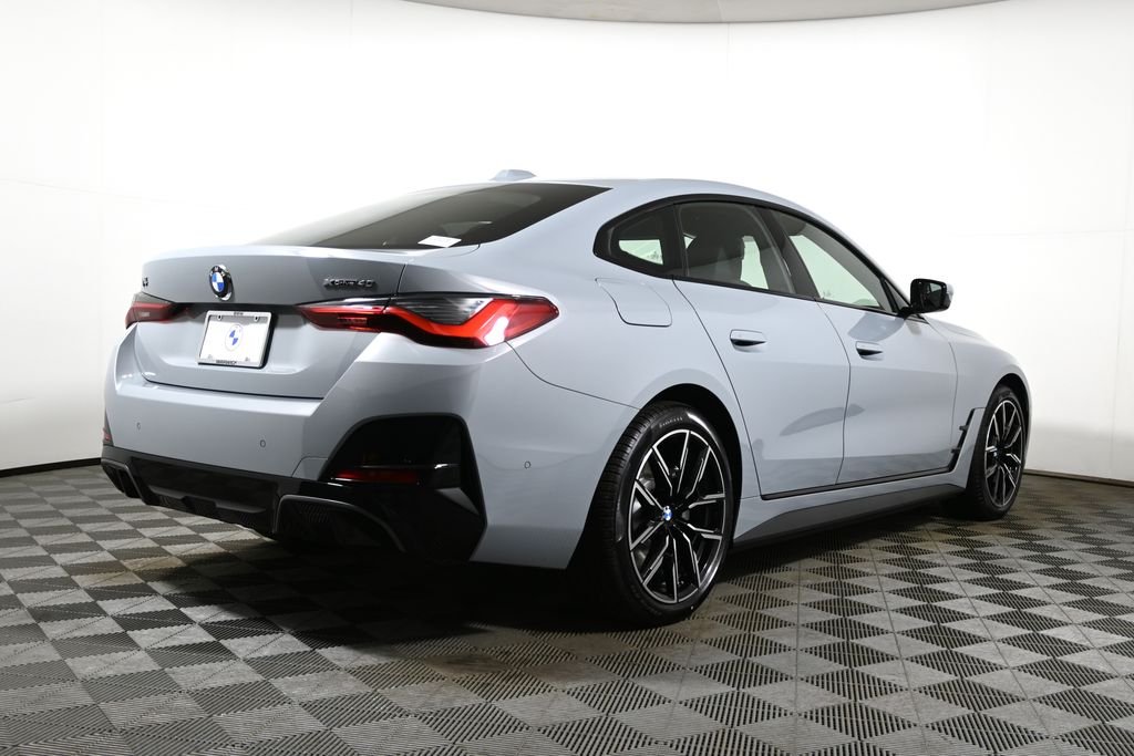 Used 2026 Gray BMW xDrive40 image 7