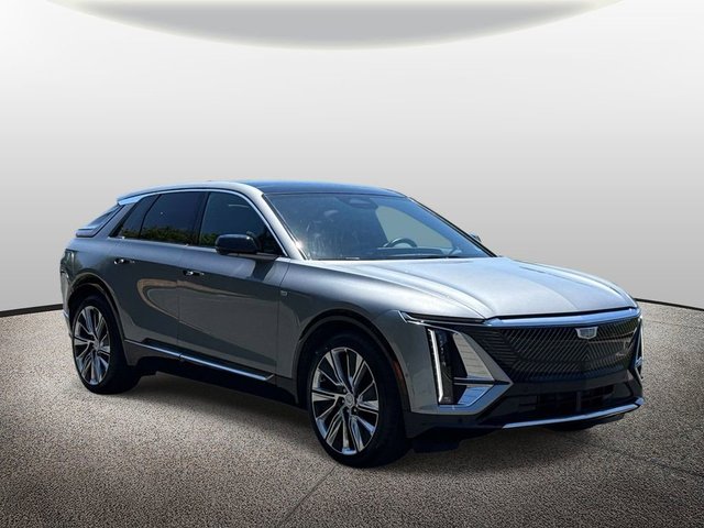 2025 Cadillac LYRIQ Luxury 3