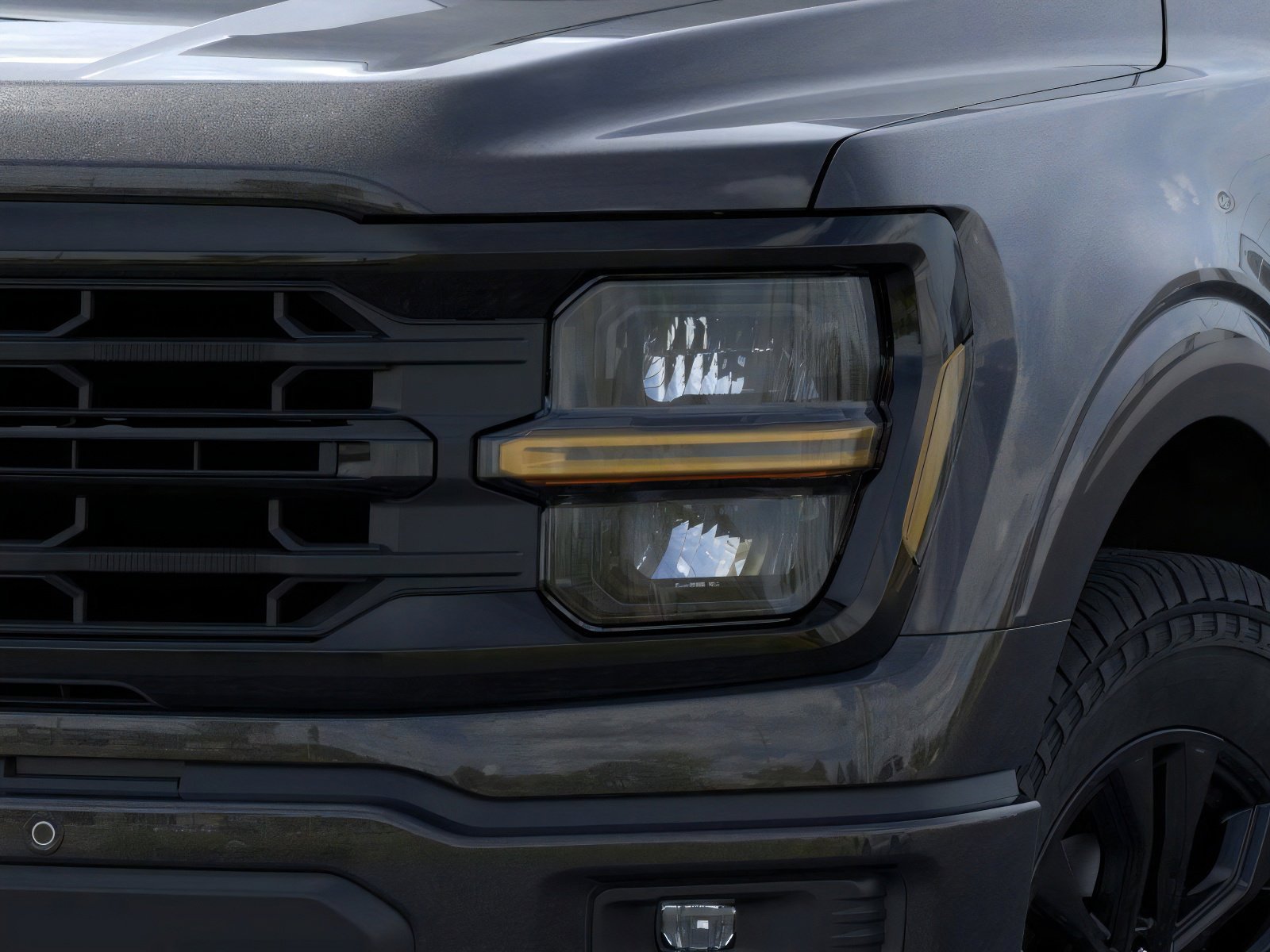 New 2026 Agate Black Metallic Ford XLT image 18