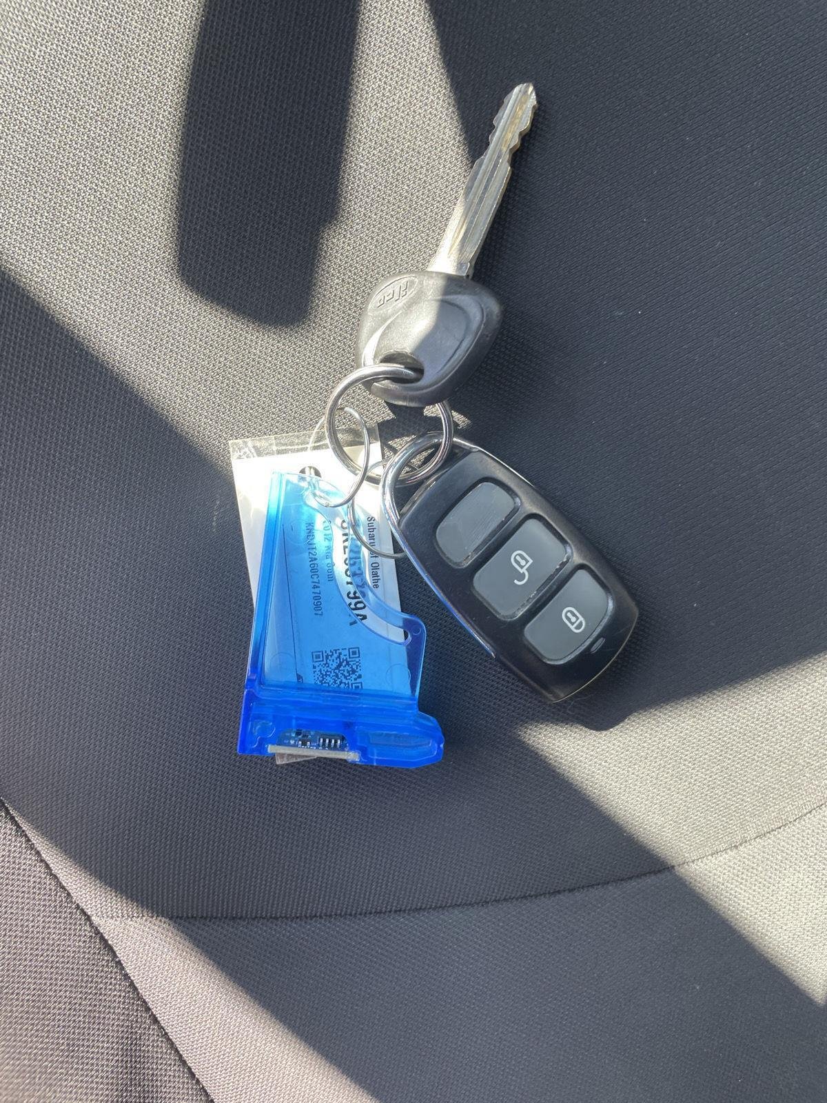 Used 2012 Molten Kia + image 18