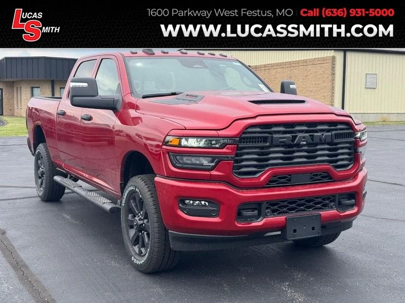 New 2026 Molten Red Pearl-Coat Exterior Paint RAM Tradesman image 1