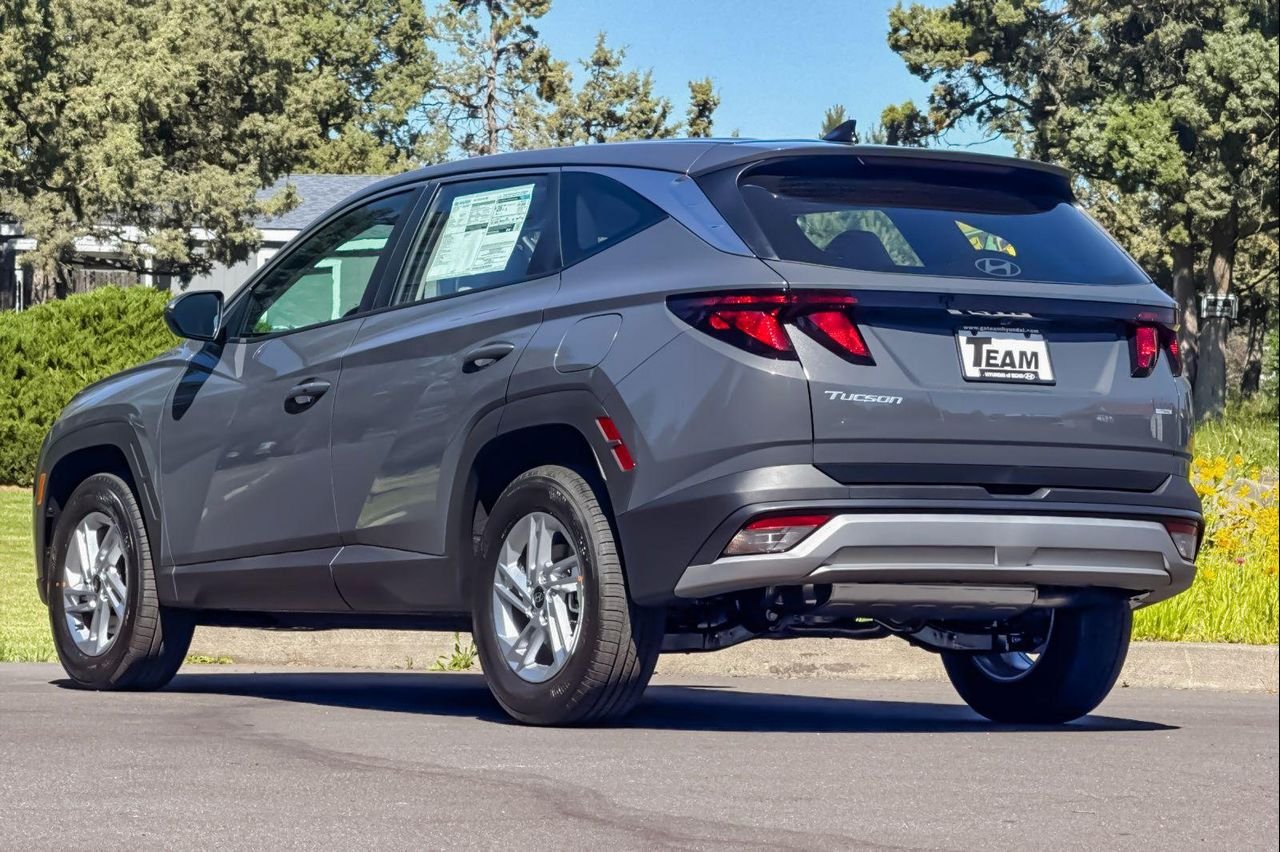 New 2026 Gray Hyundai SE AWD image 6