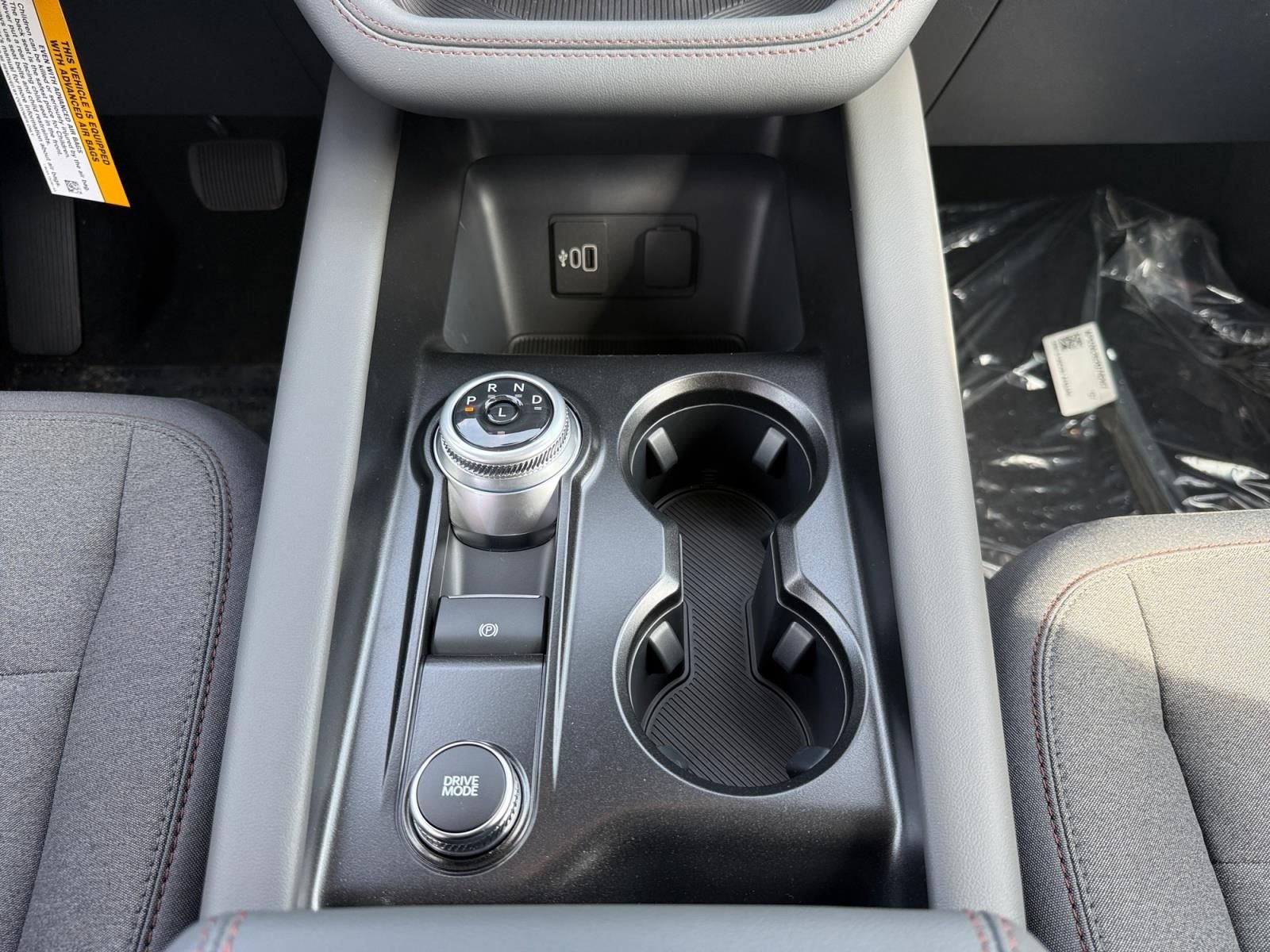 New 2026 Agate Black Metallic Ford Active image 15