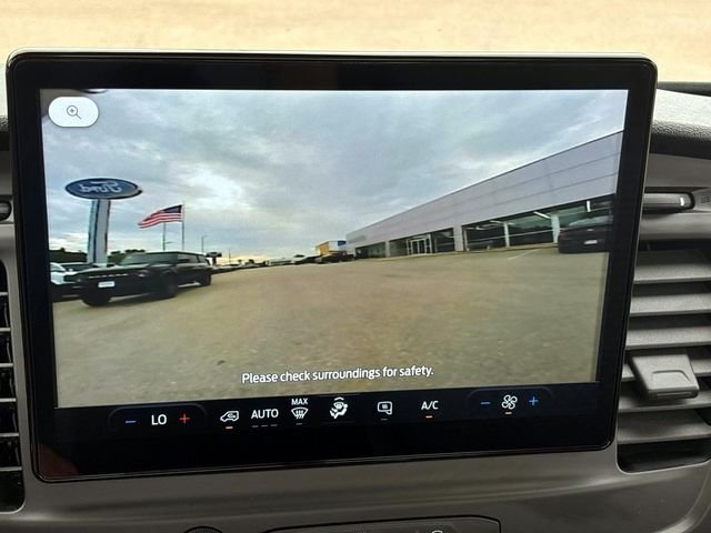 Used 2024 White Ford  image 17