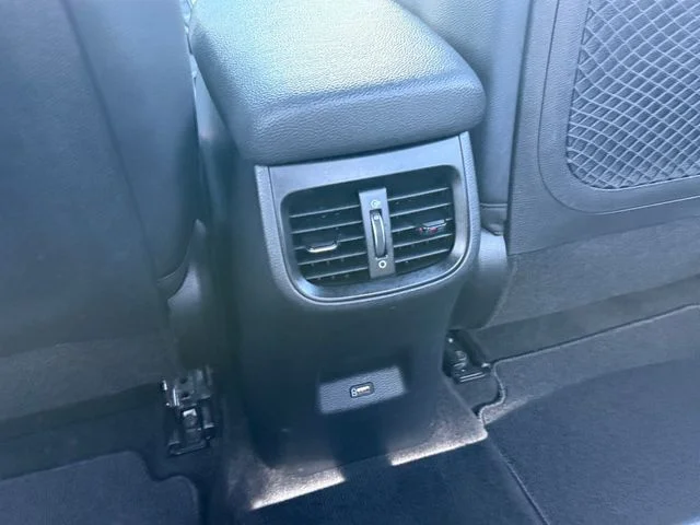 Certified Used 2022 White Kia GT-Line image 9