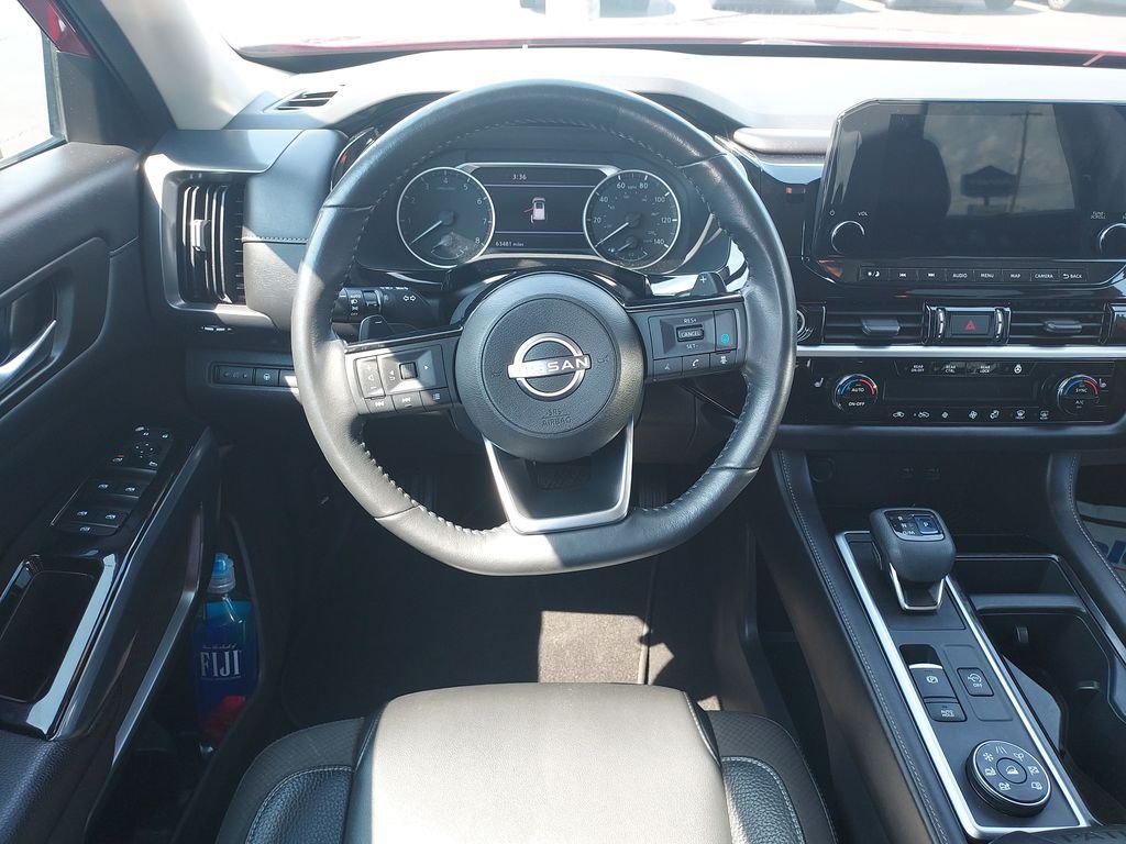 Used 2022 Red Nissan SL image 20