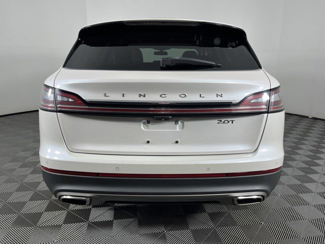 Used 2019 White Platinum Clearcoat Metallic Lincoln Select image 6