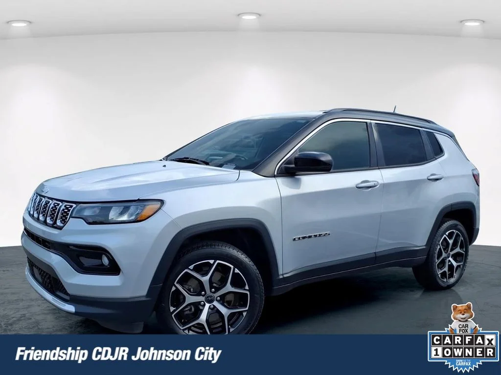Used 2025 Silver Jeep Limited image 1