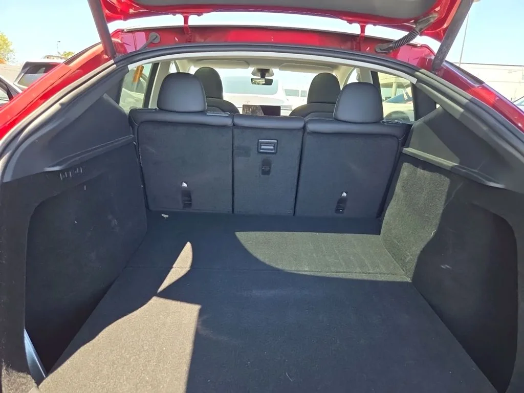 Used 2024 Red Tesla Long Range image 6