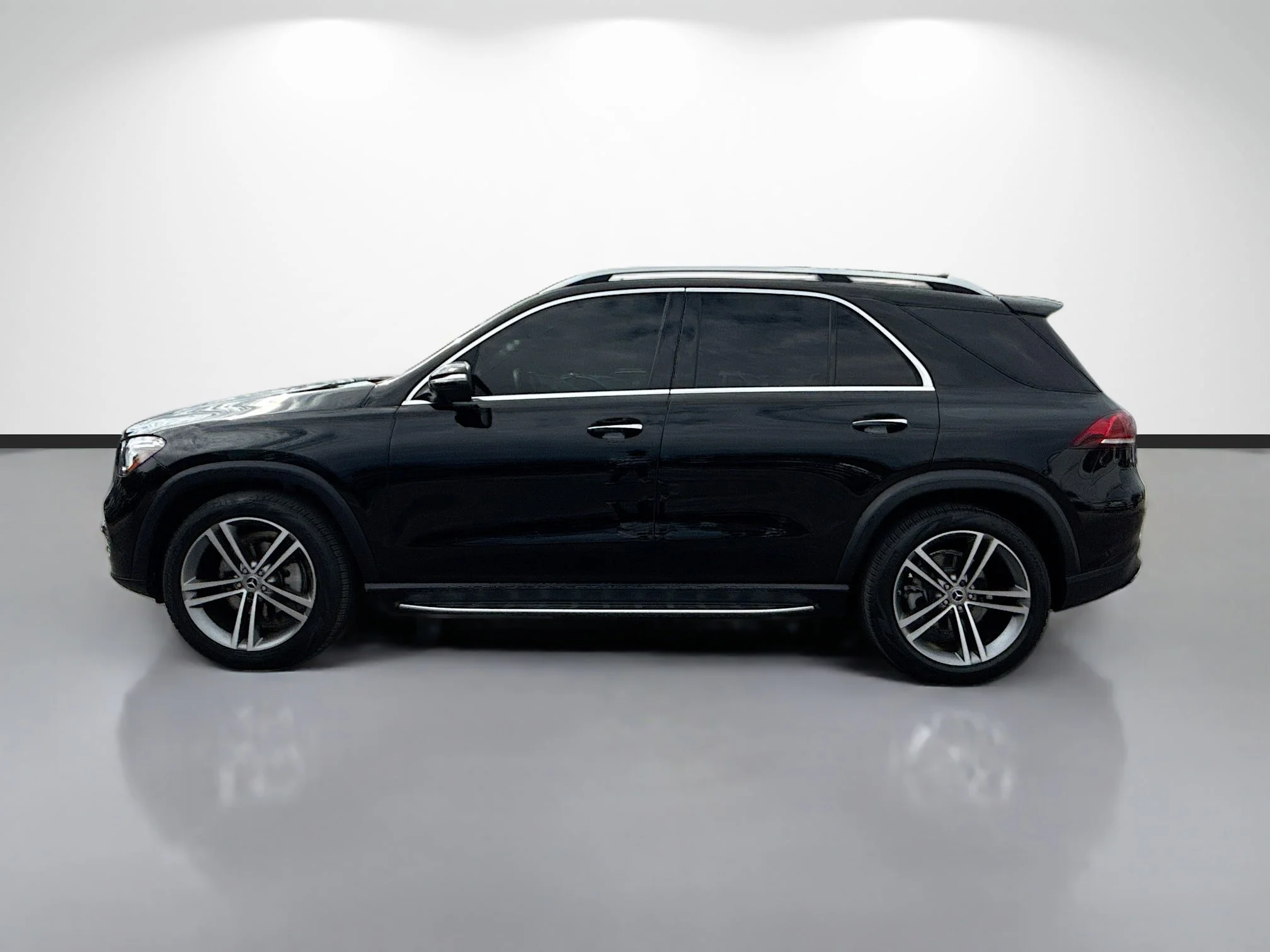 Used 2022 Black Mercedes-Benz GLE 350 image 6