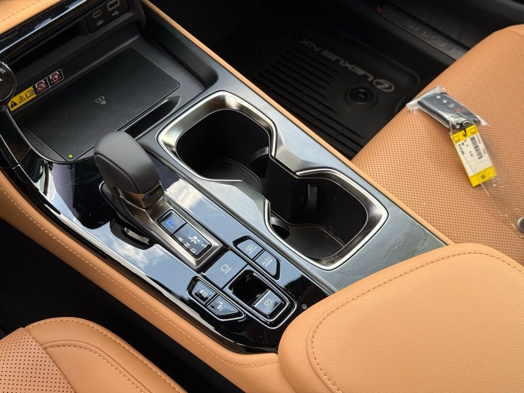2026 Lexus NX 450h+ Luxury - Photo 29