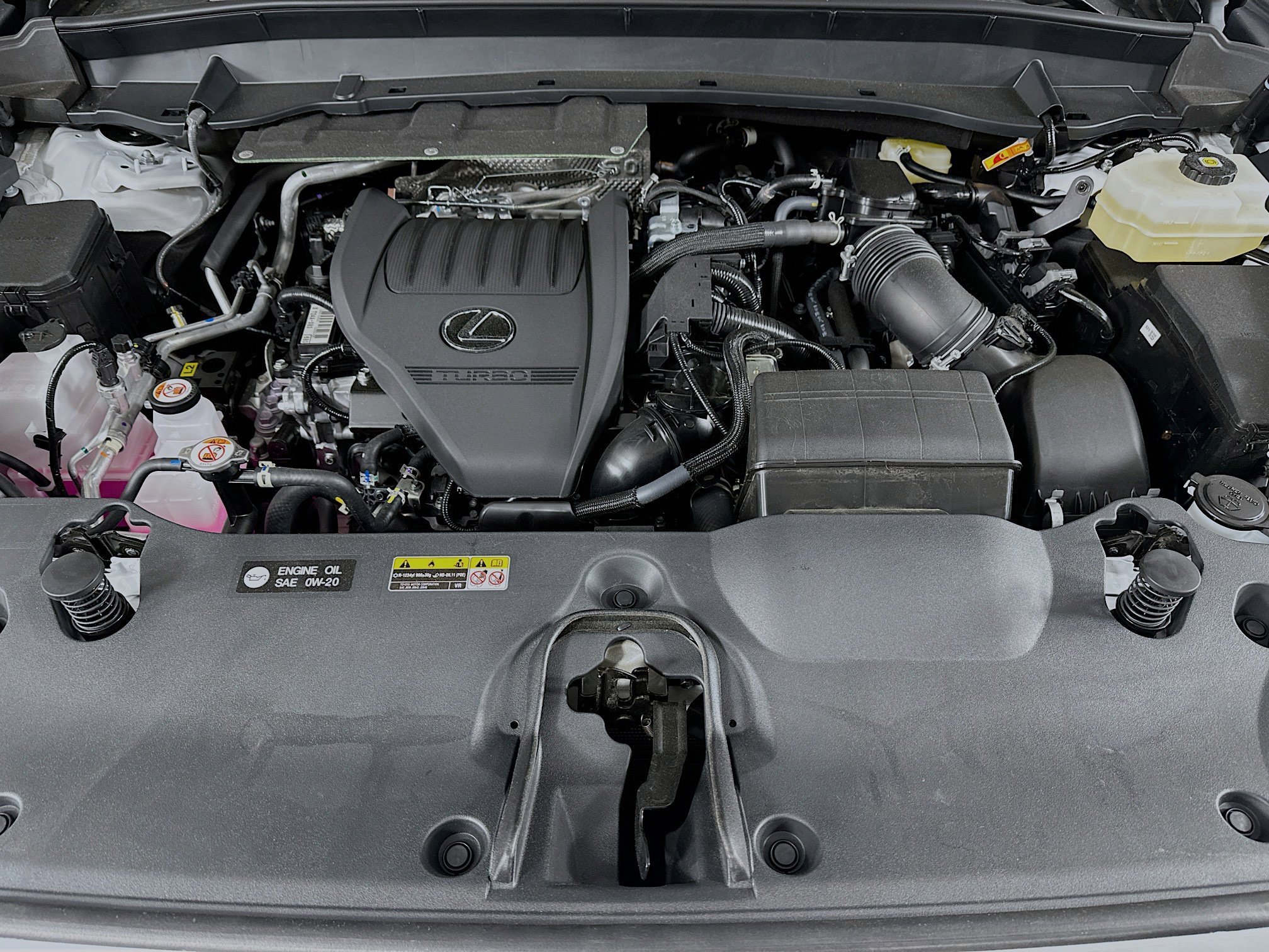 New 2026 Wind Chill Pearl Lexus TX 500h F SPORT PERFORMANCE PREMIUM AWD image 29
