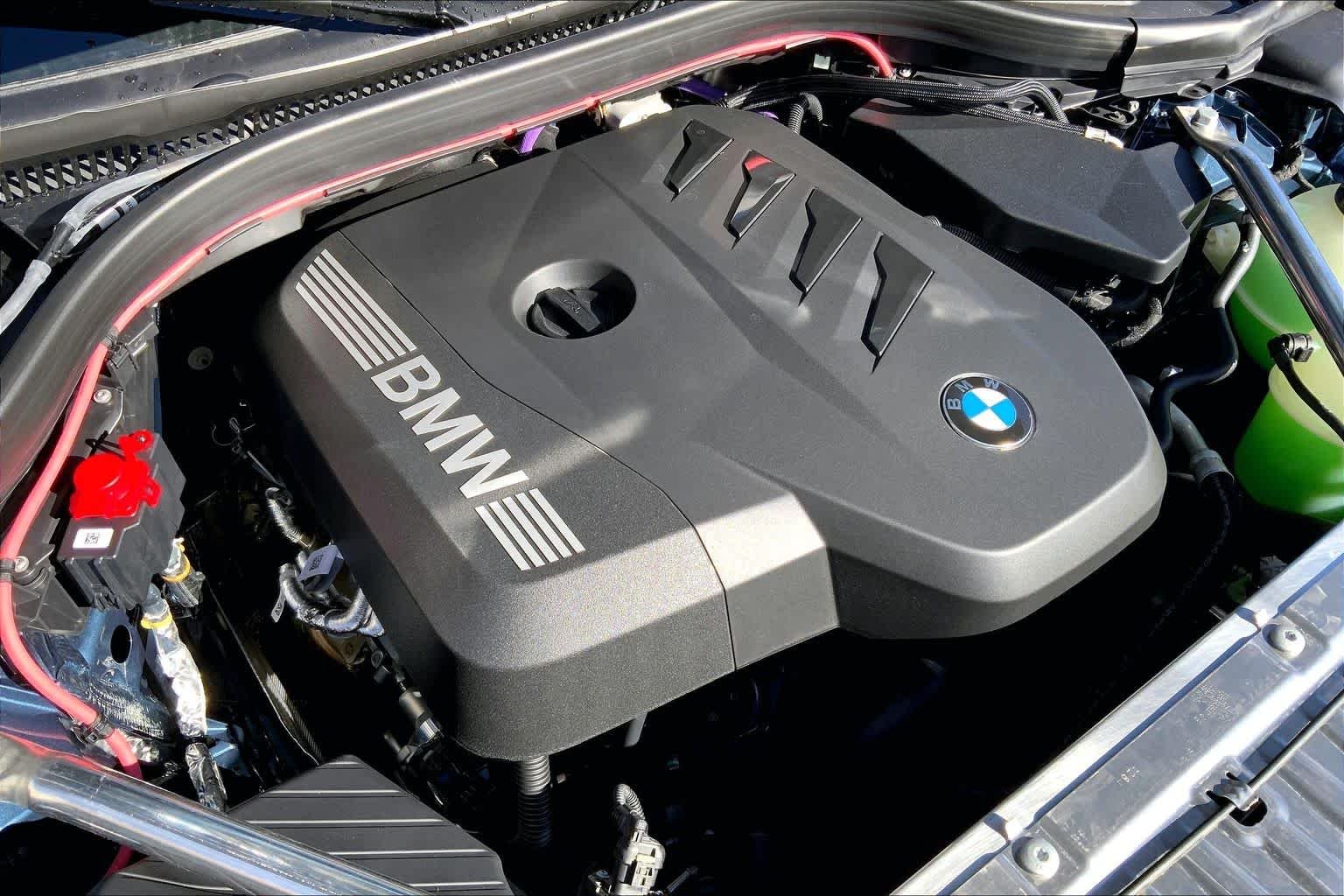 New 2026 Arctic Race Blue metallic BMW 30 xDrive image 17