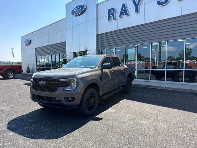 New 2026 Marsh Gray Ford XLT image 26