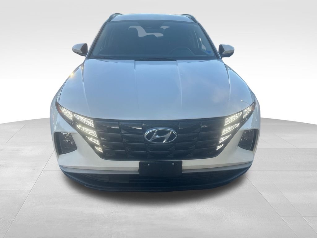 Used 2024 White Hyundai SEL image 32