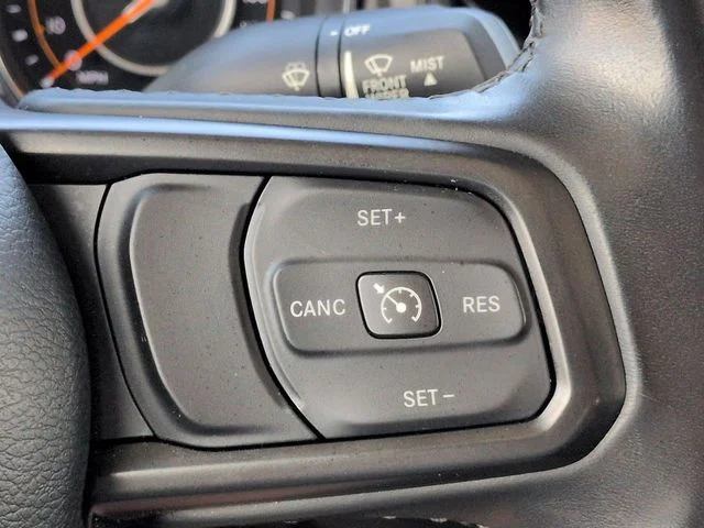 Used 2022 White Jeep Sport image 25
