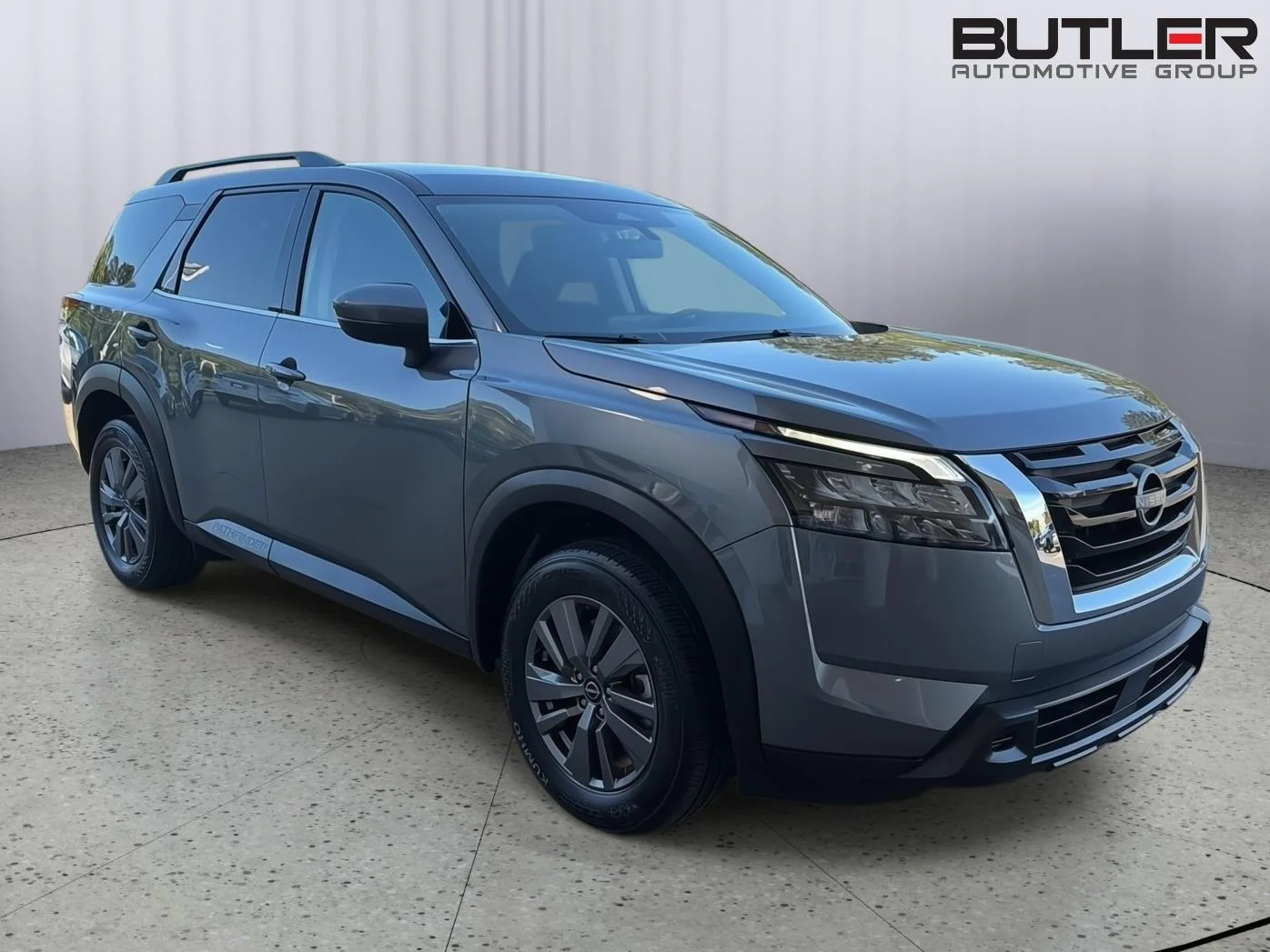 Used 2025 Gun Metallic Nissan SV image 8
