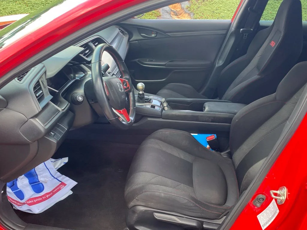 Used 2019  Honda Si image 5