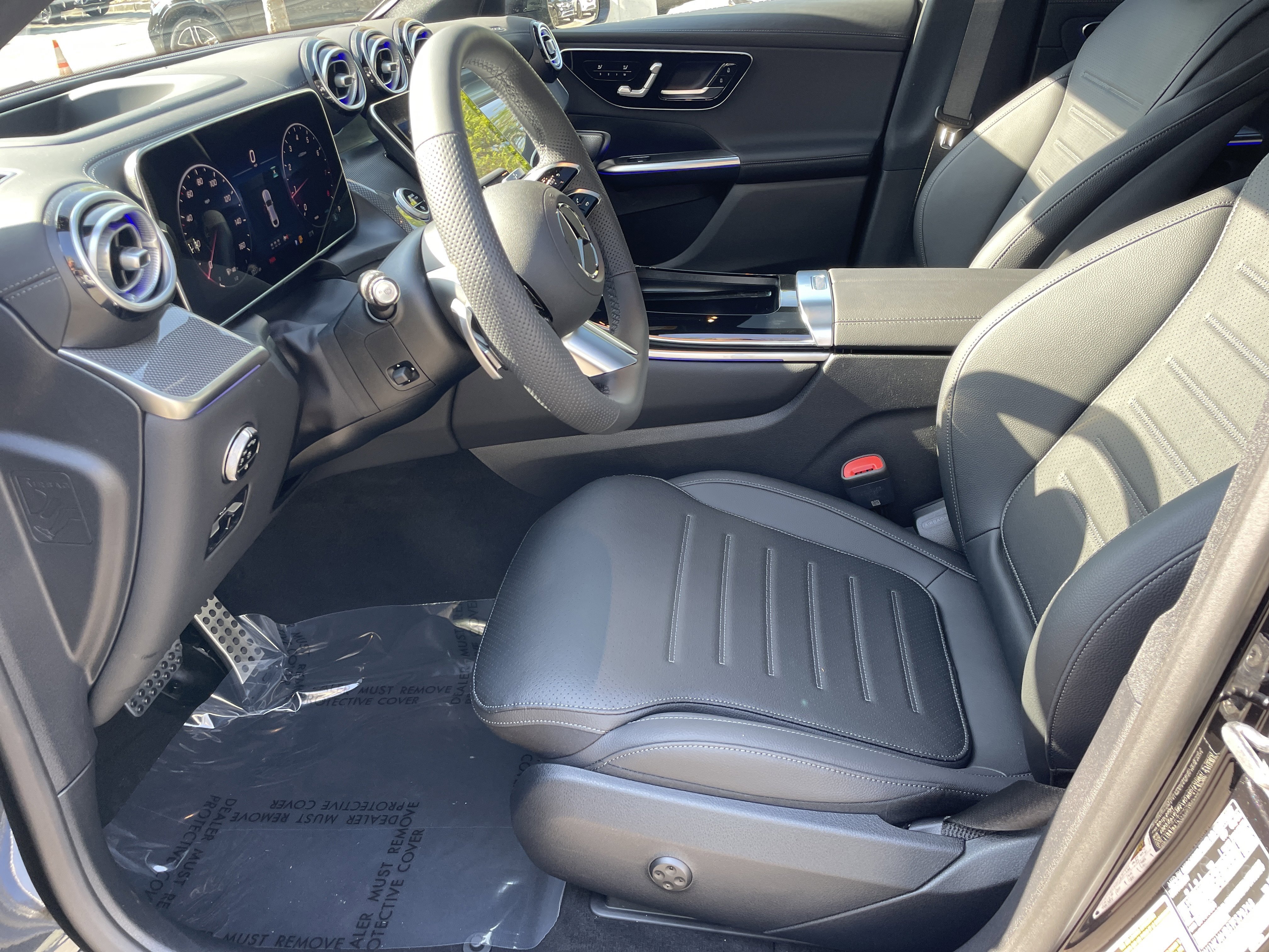 New 2026 Obsidian Black Metallic Mercedes-Benz GLC 300 4MATIC® Coupe image 20