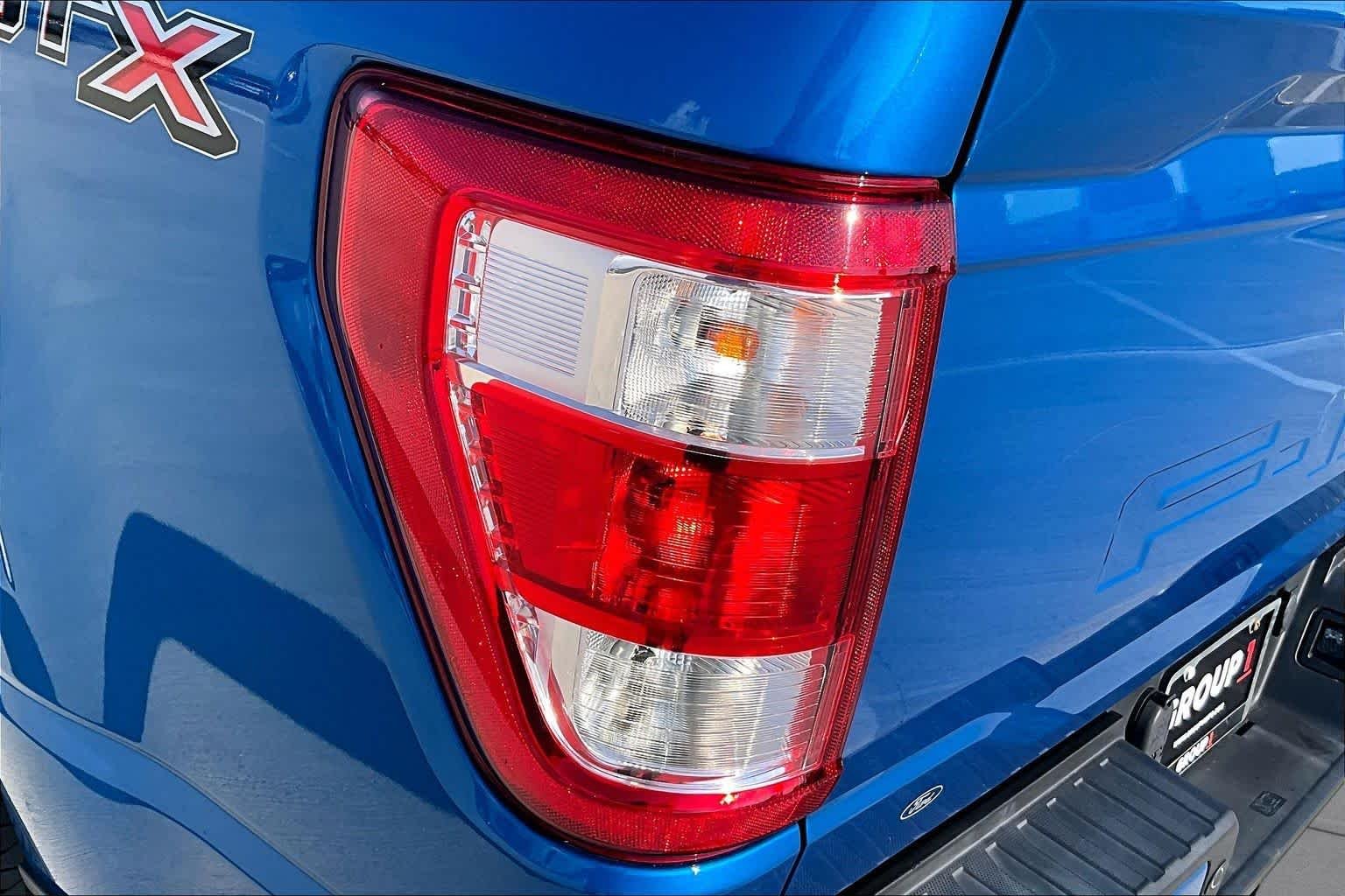 Used 2021 Velocity Blue Metallic Ford XL image 27